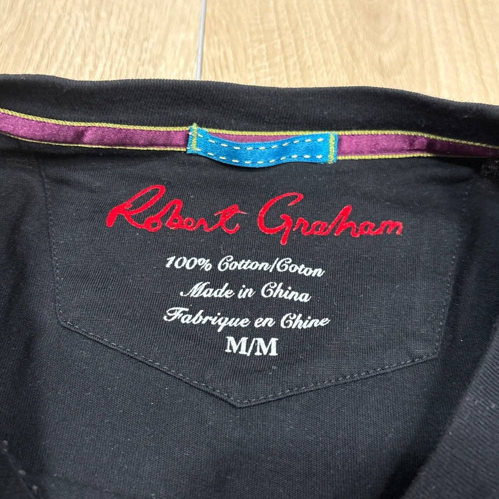 Robert Graham "People Talking" Mens Graphic T-Shirt Black Short Sleeve Medium - Picture 3 of 6